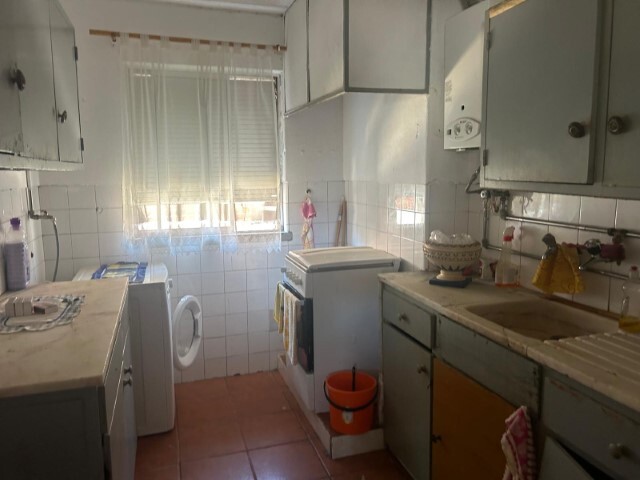 Apartamento T3 - S�o Miguel do Rio Torto, Abrantes, Santar�m - Imagem grande