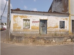 Moradia - S�o Miguel do Rio Torto, Abrantes, Santar�m