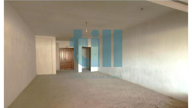 Apartamento T2 - Vila Pouca de Aguiar, Vila Pouca de Aguiar, Vila Real - Imagem grande