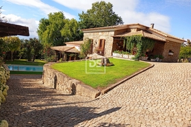 Moradia T4 - Gouveia, Gouveia, Guarda - Miniatura: 18/24