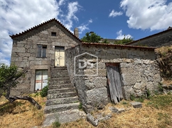 Apartamento T2 - Aldeia de Santo Ant�nio, Sabugal, Guarda - Miniatura: 17/24