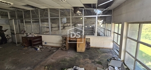 Ind�stria T0 - Covilh�, Covilh�, Castelo Branco - Miniatura: 11/24