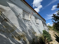 Pr�dio - Covilh�, Covilh�, Castelo Branco - Miniatura: 17/24