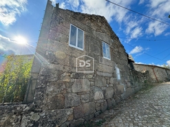 Moradia T3 - Vila Cova do Covelo, Penalva do Castelo, Viseu - Miniatura: 8/11