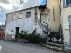 Moradia T3 - Pera do Mo�o, Guarda, Guarda