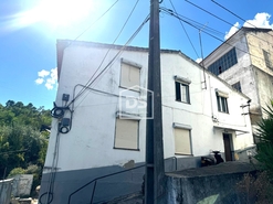 Pr�dio - Covilh�, Covilh�, Castelo Branco - Miniatura: 6/24