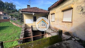 Moradia > T6 - Almalagus, Coimbra, Coimbra