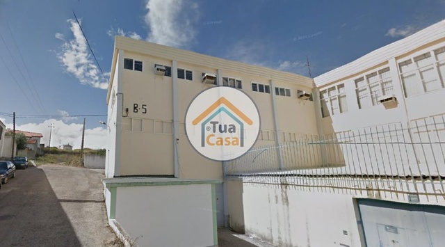 Armazm - Santa Iria da Azia, Loures, Lisboa - Imagem grande
