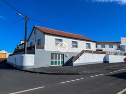 Moradia T4 - Calheta, Calheta, Ilha de S. Jorge