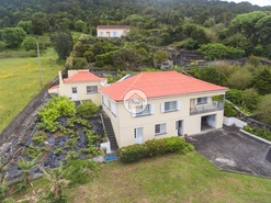 Moradia T3 - No Definido, Velas, Ilha de S. Jorge