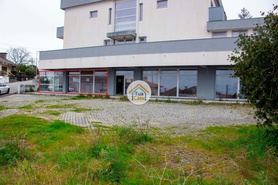 Loja - Lourosa, Santa Maria da Feira, Aveiro