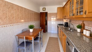 Apartamento T3 - Baixa da Banheira, Moita, Set�bal - Miniatura: 1/17