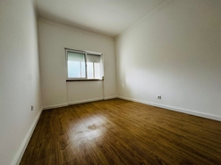 Apartamento T2 - Barreiro, Barreiro, Set�bal - Miniatura: 31/34