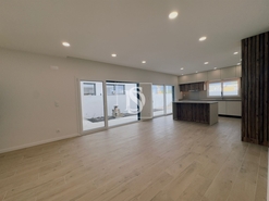 Moradia T4 - Quinta do Anjo, Palmela, Set�bal - Miniatura: 19/62