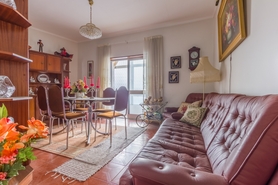 Apartamento T2 - Baixa da Banheira, Moita, Set�bal - Miniatura: 10/17