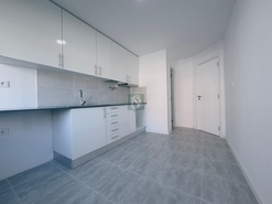 Apartamento T3 - Moita, Moita, Set�bal - Miniatura: 1/31