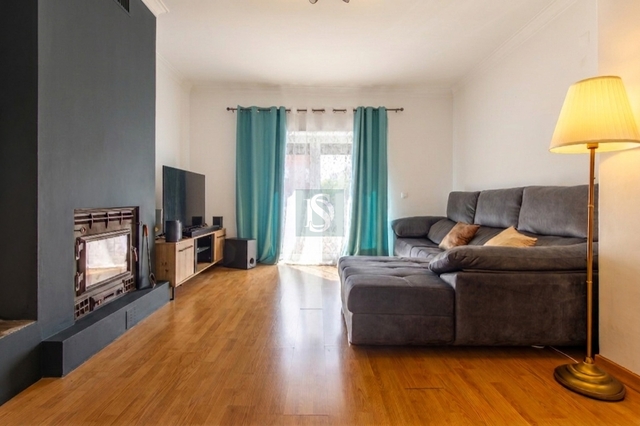 Apartamento T3 - Santo Ant�nio da Charneca, Barreiro, Set�bal - Imagem grande