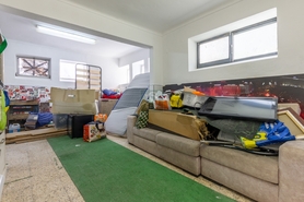 Apartamento T3 - Santo Ant�nio da Charneca, Barreiro, Set�bal - Miniatura: 28/35