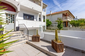 Apartamento T3 - Santo Ant�nio da Charneca, Barreiro, Set�bal - Miniatura: 32/35