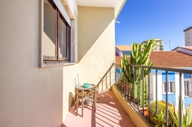 Apartamento T4 - Alto do Seixalinho, Barreiro, Set�bal - Miniatura: 23/25