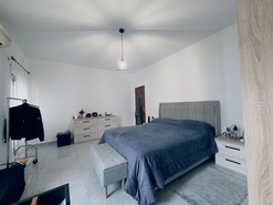 Moradia T5 - Pinhal Novo, Palmela, Set�bal - Miniatura: 23/84