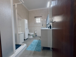 Moradia T5 - Pinhal Novo, Palmela, Set�bal - Miniatura: 38/84