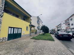 Moradia T5 - Pinhal Novo, Palmela, Set�bal - Miniatura: 71/80