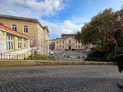 Prédio - Caldas da Rainha, Caldas da Rainha, Leiria - Miniatura: 32/50