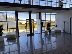 Loja T0 - Vale de Santar�m, Santar�m, Santar�m - Miniatura: 16/25