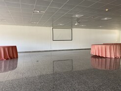 Loja T0 - Vale de Santar�m, Santar�m, Santar�m - Miniatura: 22/25