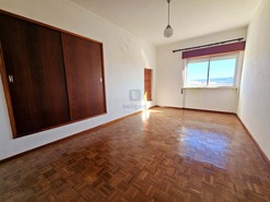 Moradia T3 - Amoreira, �bidos, Leiria - Miniatura: 61/77