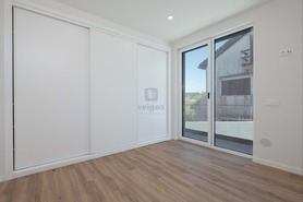 Moradia T4 - Caldas da Rainha, Caldas da Rainha, Leiria - Miniatura: 19/38