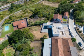 Moradia T4 - Caldas da Rainha, Caldas da Rainha, Leiria - Miniatura: 35/38