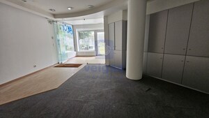 Loja T0 - Caldas da Rainha, Caldas da Rainha, Leiria - Miniatura: 6/8