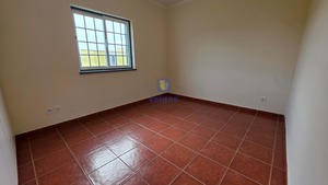 Moradia T3 - Gloria do Ribatejo, Salvaterra de Magos, Santar�m - Miniatura: 23/39