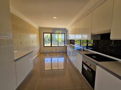 Apartamento T4 - Bombarral, Bombarral, Leiria