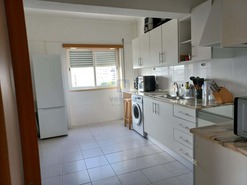 Apartamento T2 - Rio Maior, Rio Maior, Santarm - Miniatura: 19/32