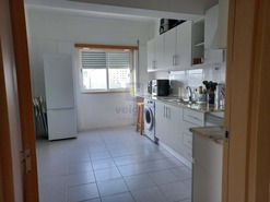 Apartamento T2 - Rio Maior, Rio Maior, Santarm - Miniatura: 21/32