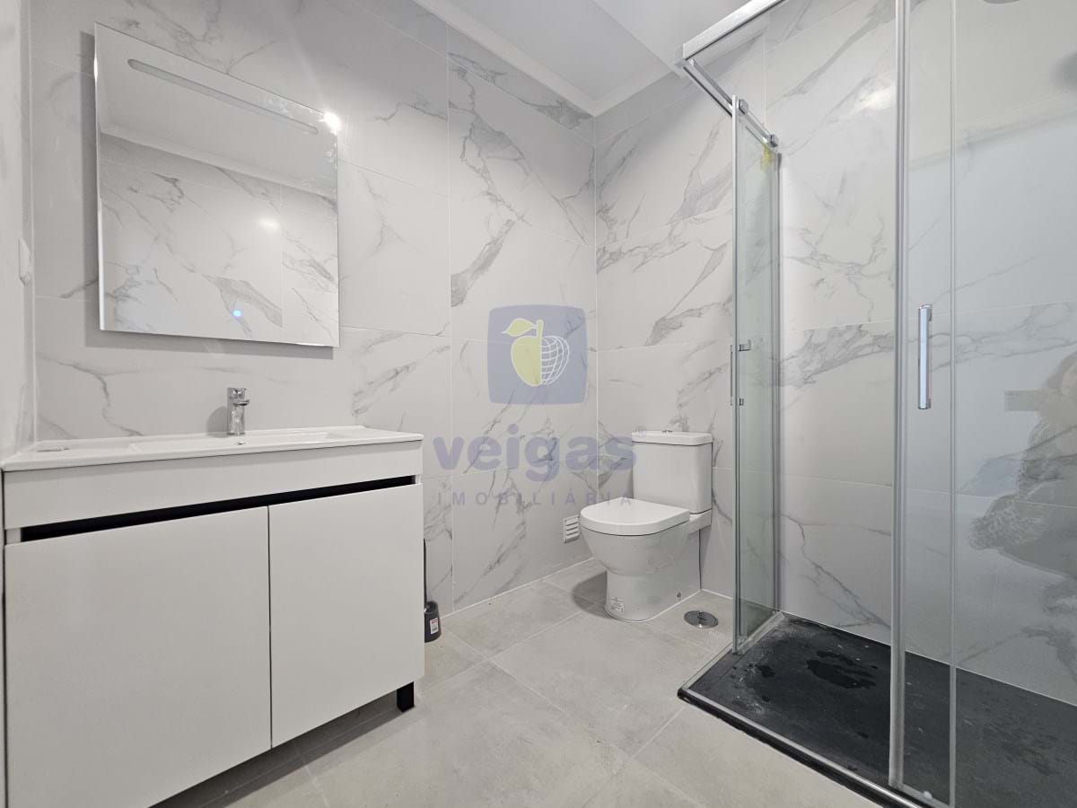 Apartamento T5 - Caldas da Rainha, Caldas da Rainha, Leiria - Miniatura: 9/29