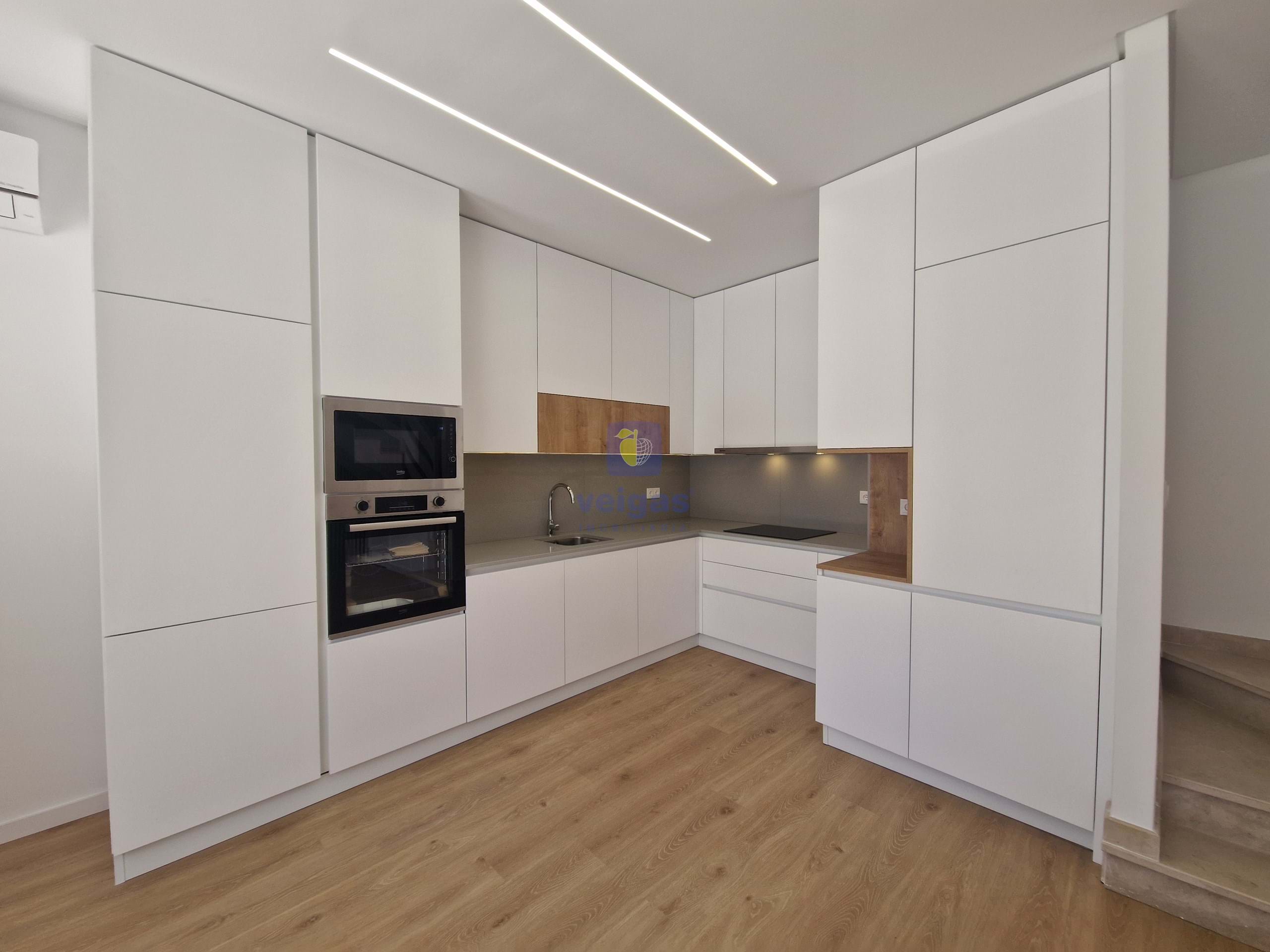 Apartamento T1 - Caldas da Rainha, Caldas da Rainha, Leiria - Miniatura: 1/30