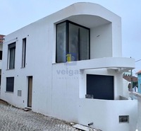 Moradia T3 - Alfeizer�o, Alcoba�a, Leiria - Miniatura: 3/10