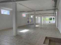 Armaz�m T0 - Salir de Matos, Caldas da Rainha, Leiria - Miniatura: 2/12