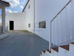 Armaz�m T0 - Salir de Matos, Caldas da Rainha, Leiria - Miniatura: 9/12