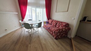 Moradia T5 - Caldas da Rainha, Caldas da Rainha, Leiria - Miniatura: 9/36