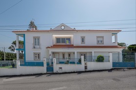 Moradia T5 - Santa Maria, �bidos, Leiria