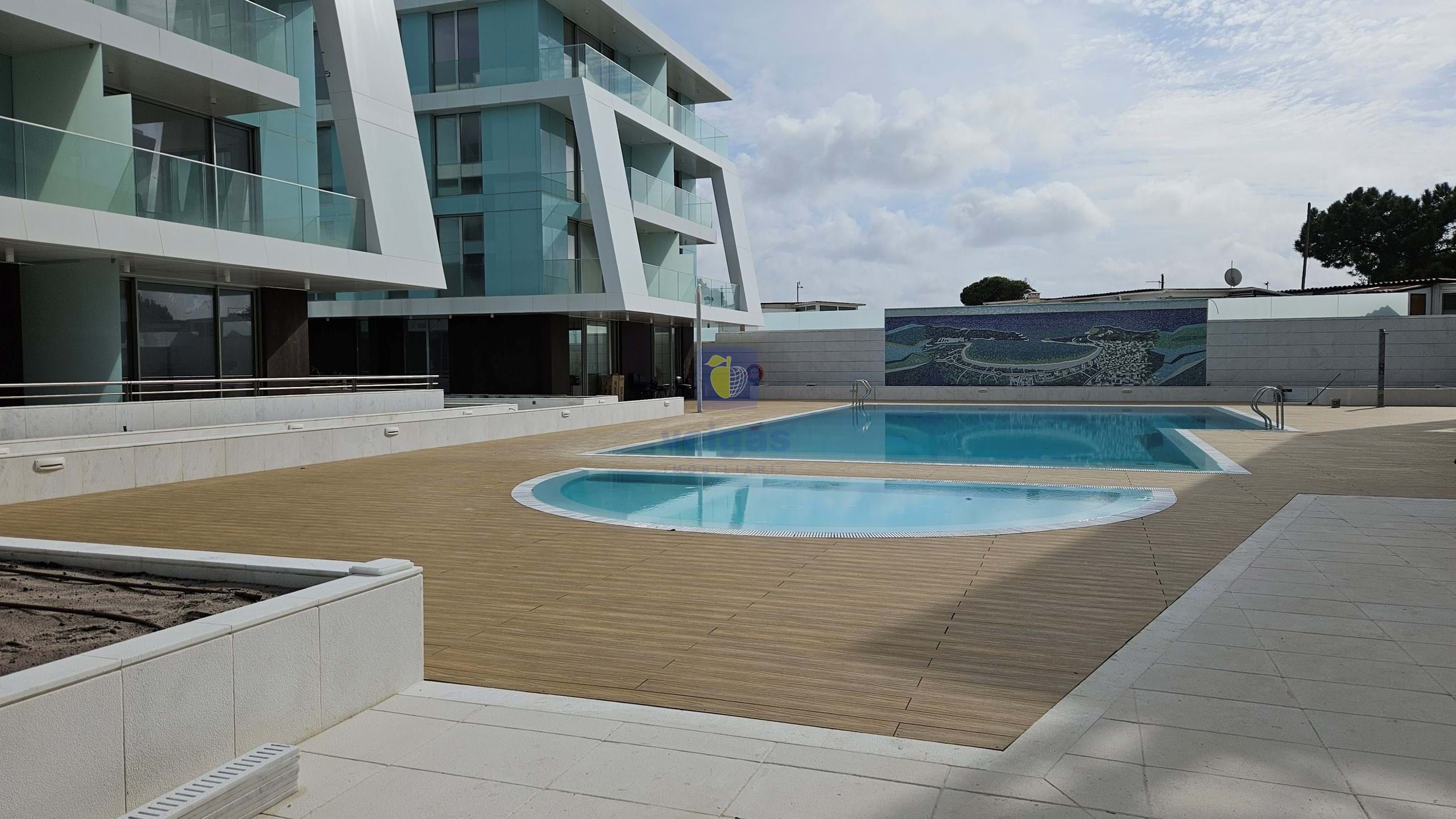 Apartamento T3 - S�o Martinho do Porto, Alcoba�a, Leiria