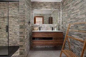 Moradia T5 - Santa Maria, �bidos, Leiria - Miniatura: 50/63