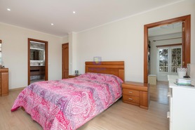 Moradia T5 - Santa Maria, �bidos, Leiria - Miniatura: 57/63