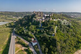 Moradia T5 - Santa Maria, �bidos, Leiria - Miniatura: 63/63