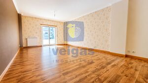 Apartamento T3 - Caldas da Rainha, Caldas da Rainha, Leiria - Miniatura: 1/22